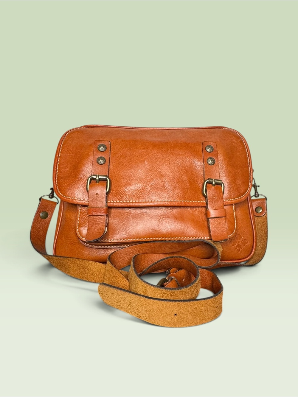 Patricia Nash Leon Flap Crossbody - Picture 5 of 7